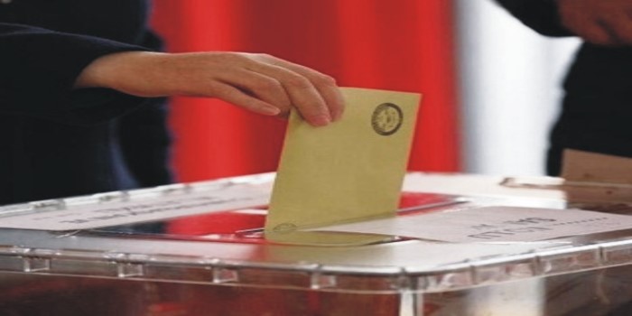 Kahta'da oy verme işlemi başladı