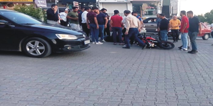 Kahta’da motosiklet ile otomobil çarpıştı: 2 yaralı