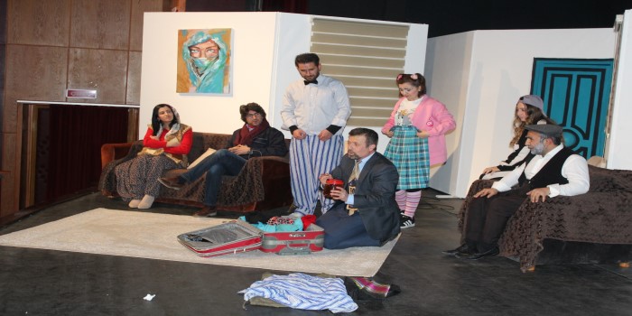 Kahta'da 'Elin Çocukları' adlı oyun sahnelendi