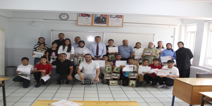 Kahta’da 34 bin 190 öğrenci karne heyecanı yaşadı