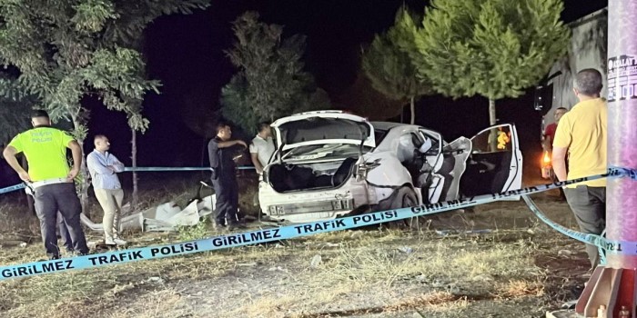 Adıyaman'da tır ile otomobil çarpıştı: 1 ölü, 3 yaralı