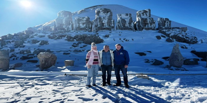 Nemrut, kış turizmi ile yabancı turistlerin ilgisini çekiyor