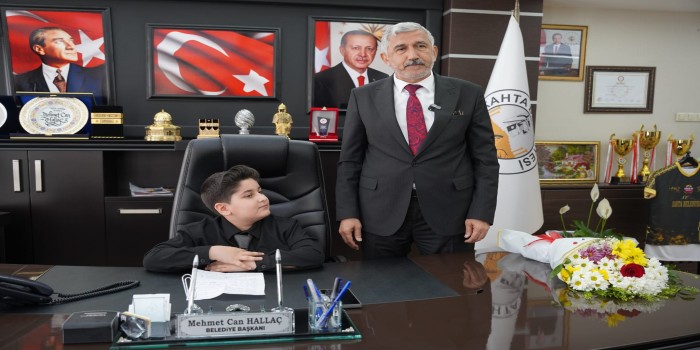 Ebubekir Eren Şaşmaz, başkanlık koltuğuna oturdu