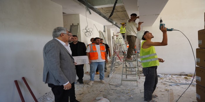 Başkan Hallaç, Gençlik Merkezi inşaatında incelemelerde bulundu